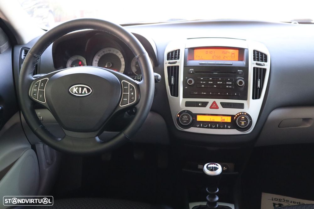 Kia Ceed SW 1.6 CRDi LX - 9