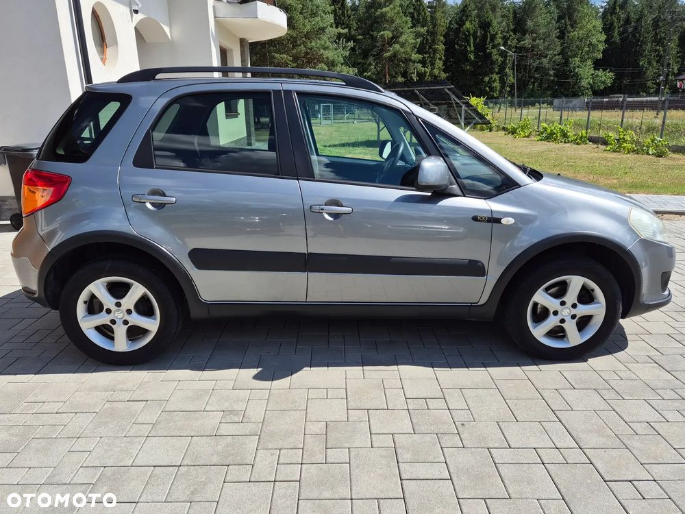 Suzuki SX4 1.6 GS / Premium 4WD - 4