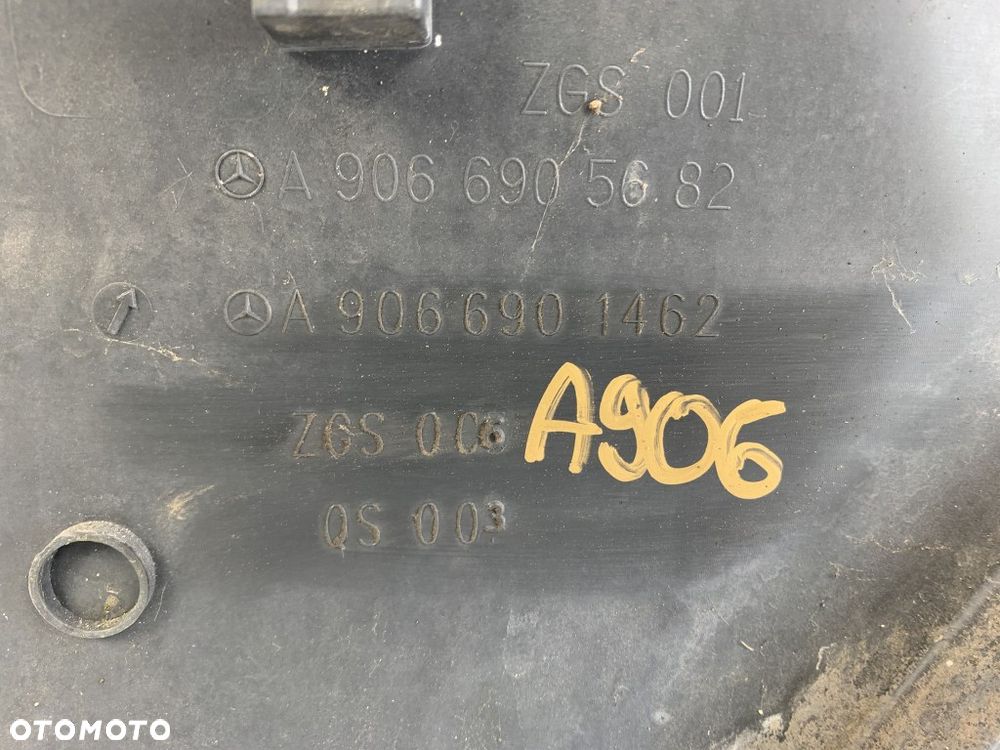 listwa tylna boczna prawa tył mercedes sprinter W906 vw crafter A9066905682 A9066901462 - 7