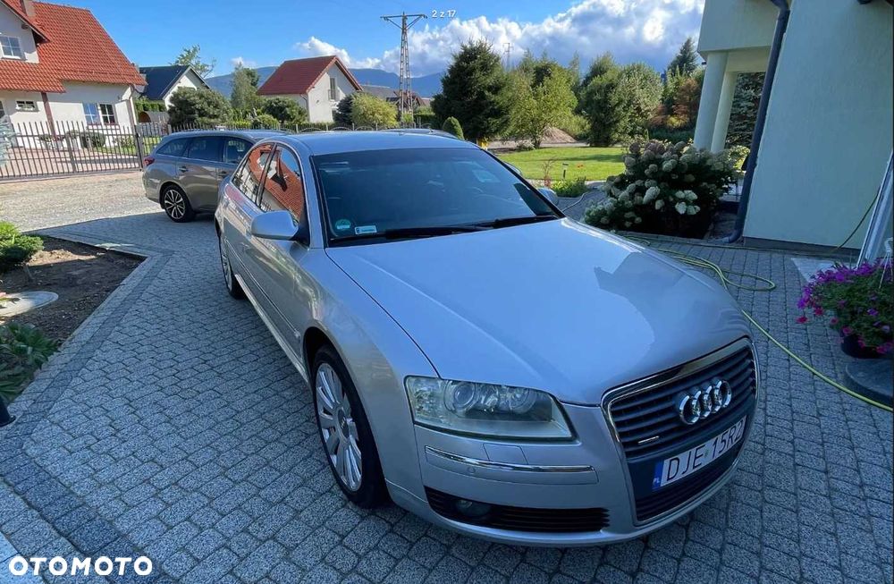 Audi A8 - 2