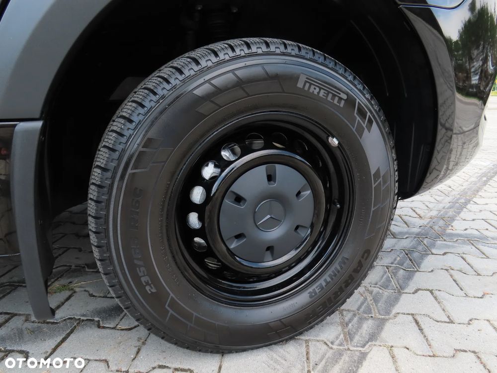 Mercedes-Benz Sprinter 319 CDI 190 KM Ekstra Długi Wysoki Dach LONG MAXI + 4800 mm Furgon Blaszak Rozstaw Osi 4325 mm Ładowność 881 Kg HAK 2800 Kg Stan Jak Nowy GOTOWY I DOSTEPNY POLECAM - 16