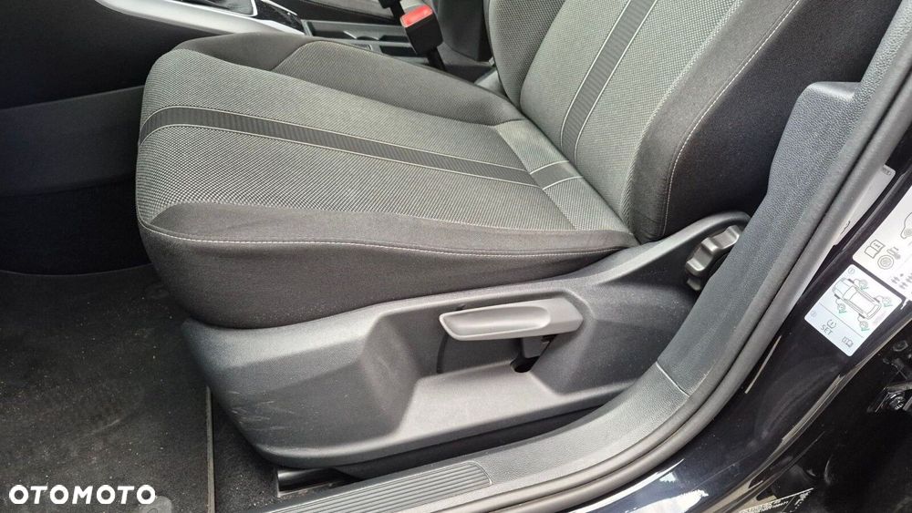 Volkswagen T-Roc 1.5 TSI Life DSG - 23