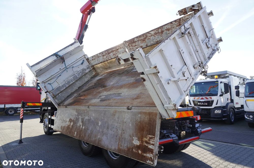 Renault C380 E6 6x4 / HDS Fassi F135 2700 MTH / Zasięg 8 m / 5.6 t udźwig / Wywrotka 3-stronna / Hydroburta - 12