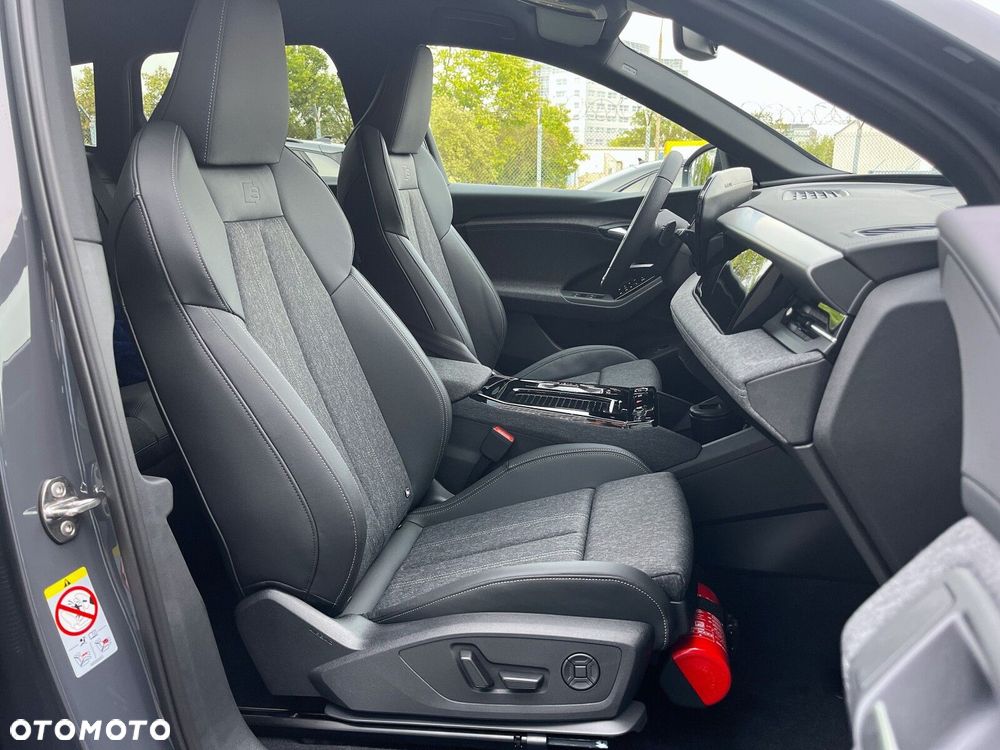 Audi Q6 e-tron - 25