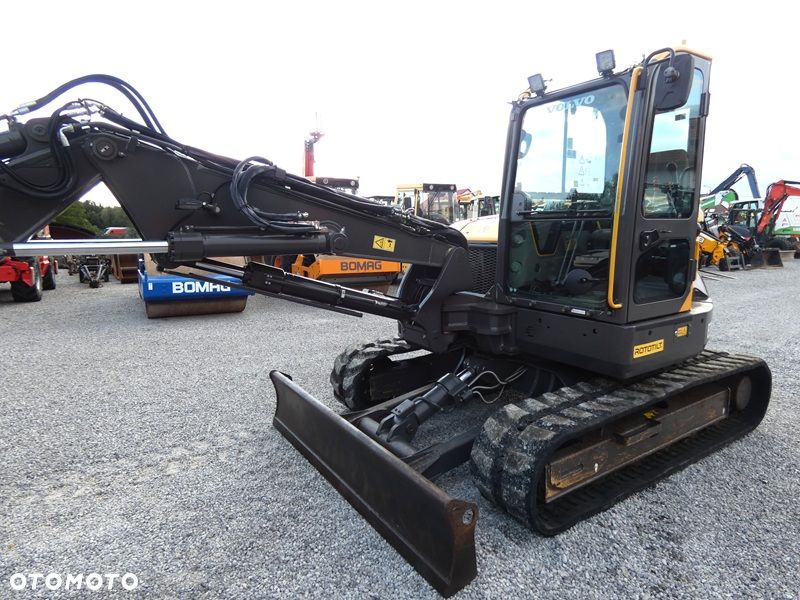 Volvo ECR88D ROTOTILT OILQUICK / Z Niemiec / 5262mtg / - 36