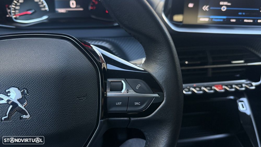 Peugeot 208 1.2 PureTech Active Pack - 27