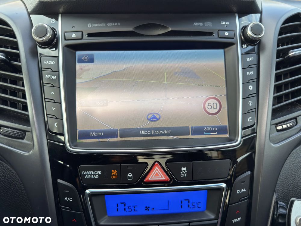 Hyundai i30 1.6 T GDI Turbo - 35