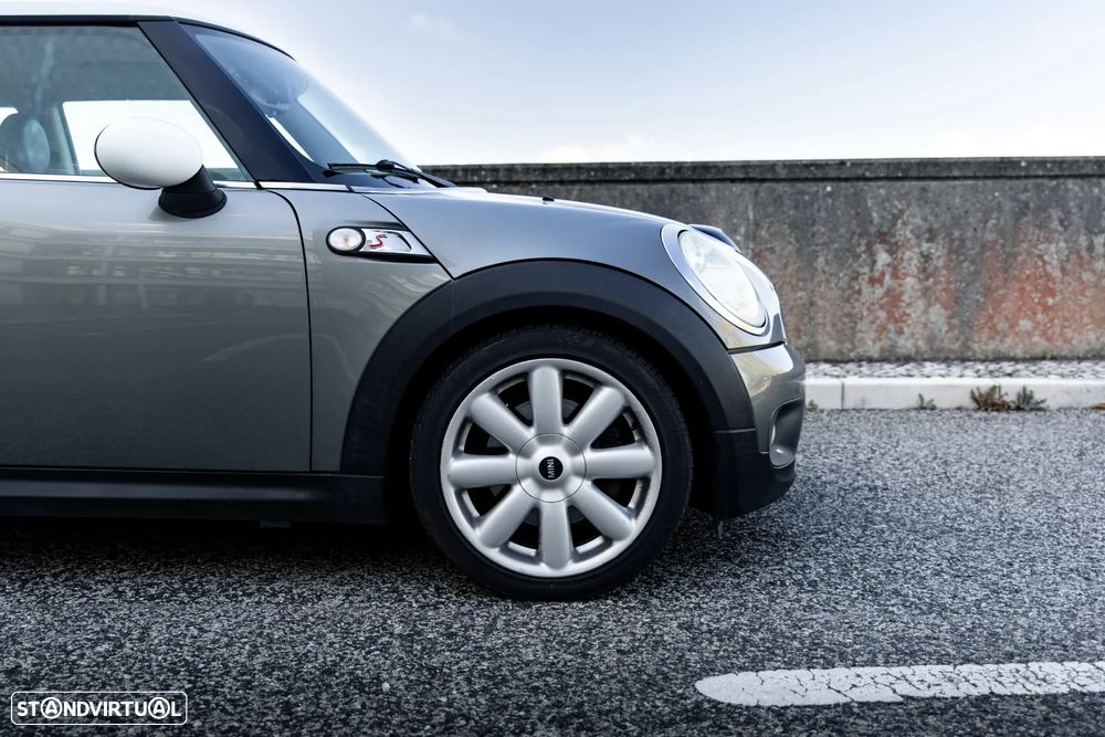MINI 3 Portas Cooper S - 12