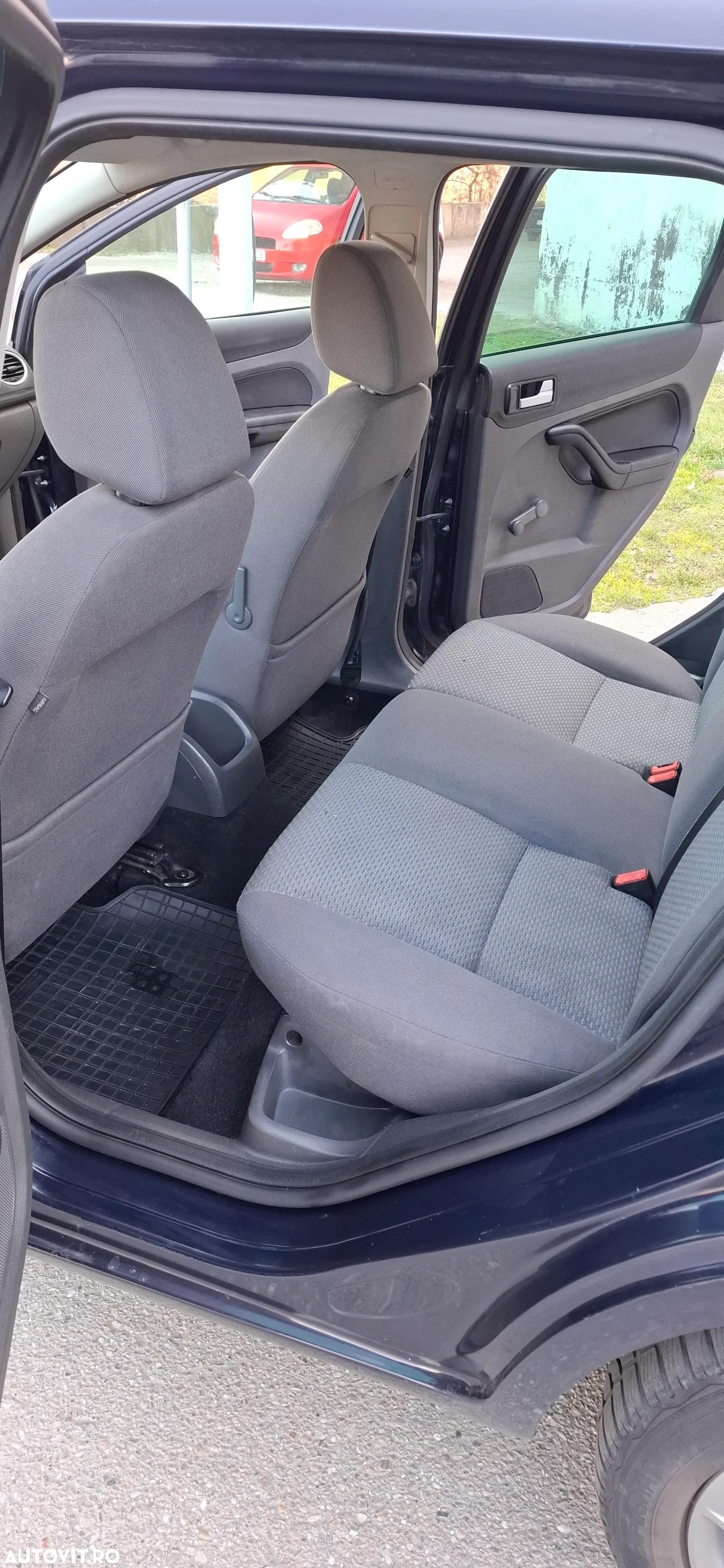 Ford Focus 1.6 TDCi Ambiente - 13