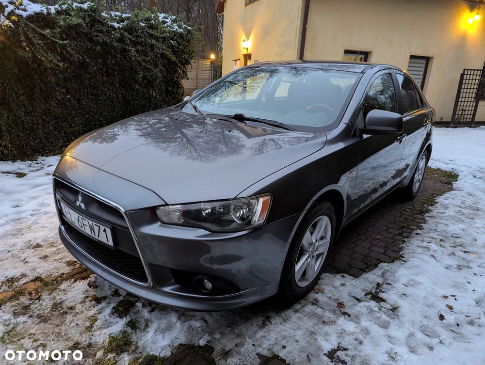 Mitsubishi Lancer 1.8 Invite - 1
