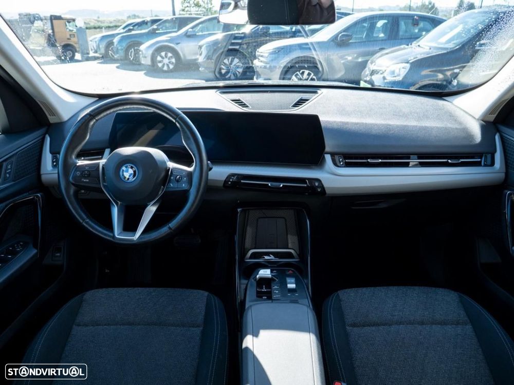 BMW iX1 xDrive30 - 30
