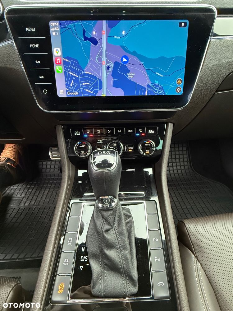 Skoda Superb 2.0 TDI SCR L&K DSG - 29