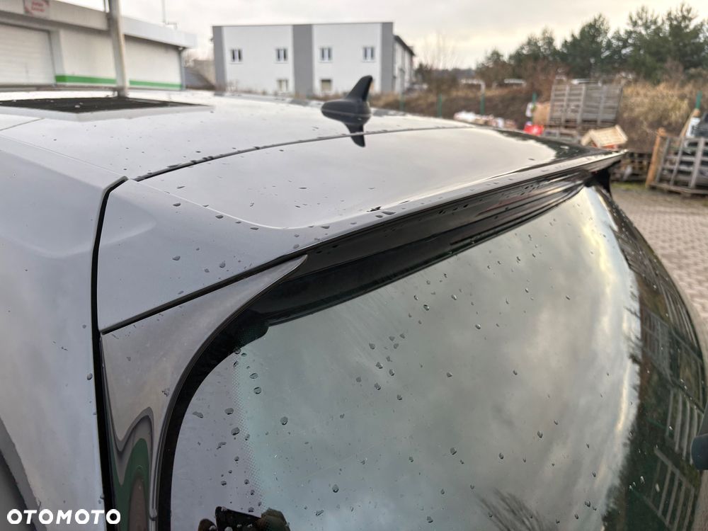 Volkswagen Golf - 17