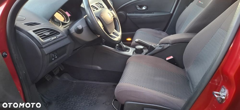 Renault Megane 1.6 16V Expression Euro5 - 27