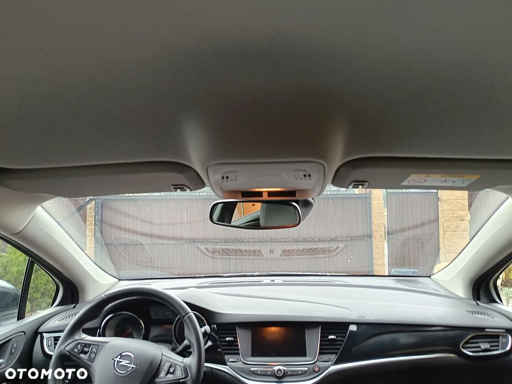 Opel Astra 1.2 T Business Elegance S&S - 29