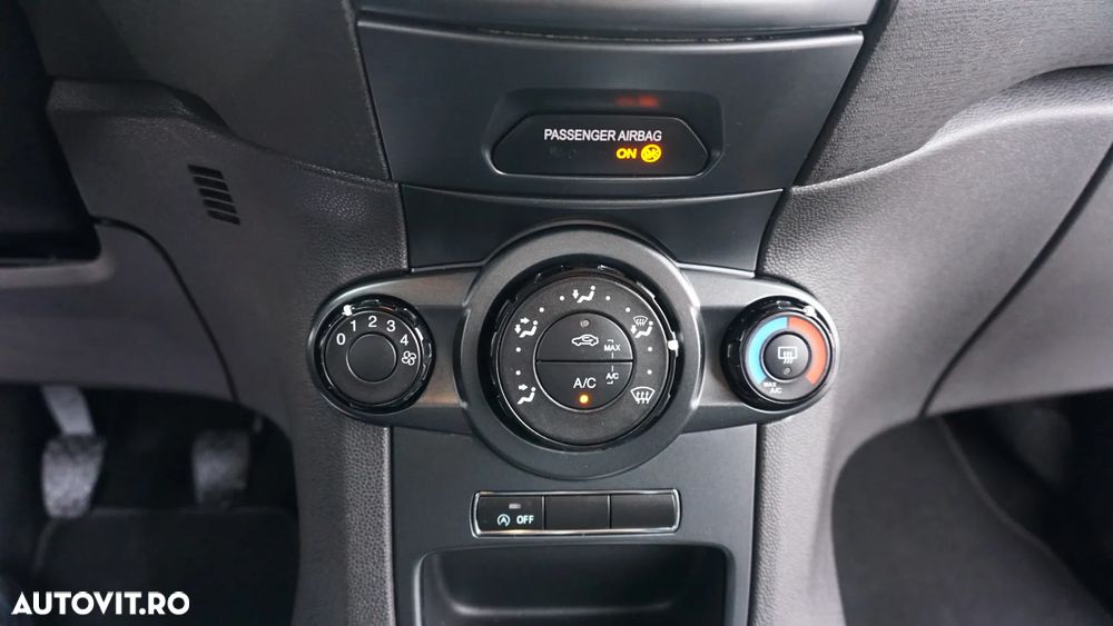 Ford Fiesta 1.0 EcoBoost Start-Stop ST-LINE - 20