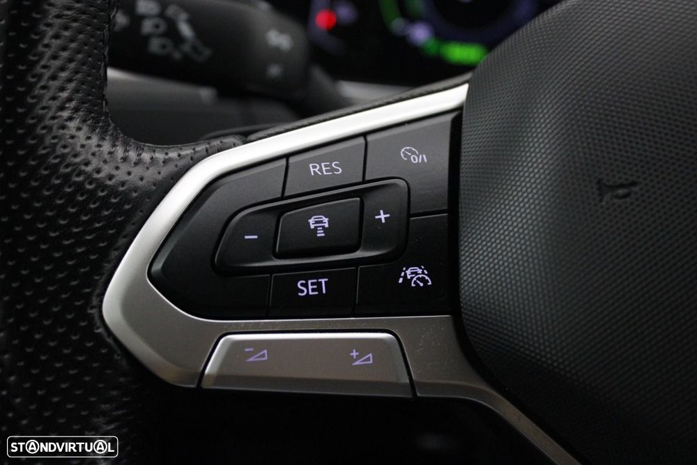 Volkswagen Passat Variant 1.4 TSI GTE Plug-in — fotografia 11