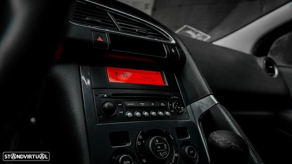 Peugeot 3008 - 16