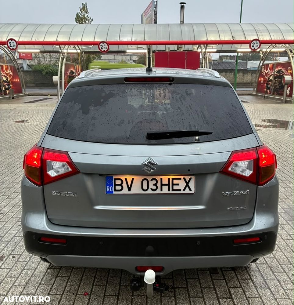 Suzuki Vitara - 11