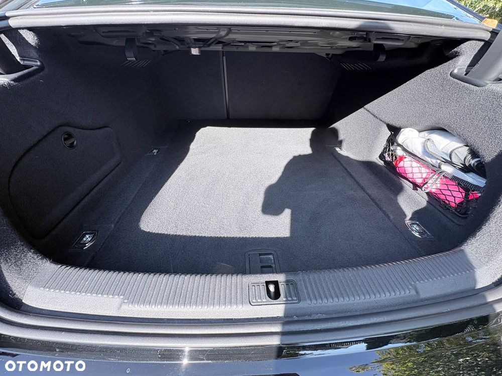 Audi A6 Limousine - 8