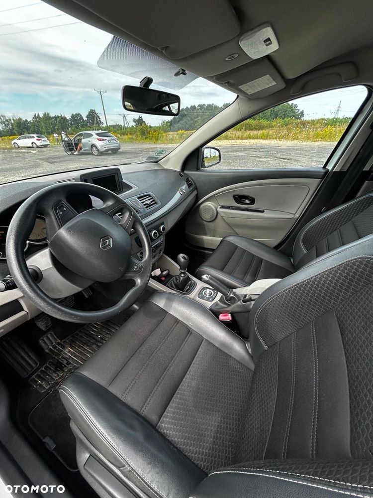 Renault Megane - 5