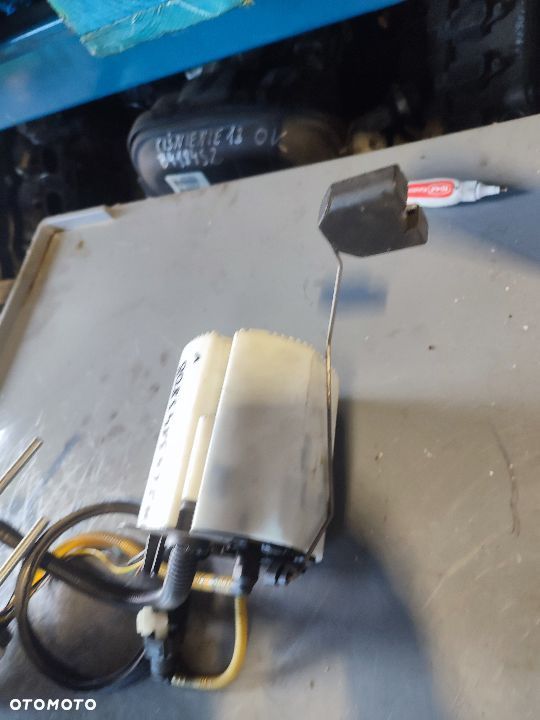 Volkswagen PASSAT B6 Pompa 3C0919051 A2C53143808 - 4