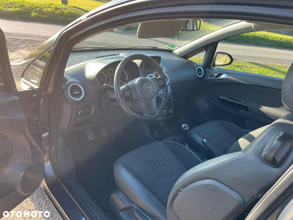 Opel Corsa 1.4 16V Innovation - 7