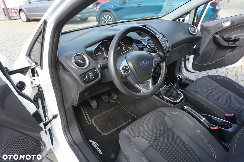 Ford Fiesta 1.25 Titanium EU5 - 21