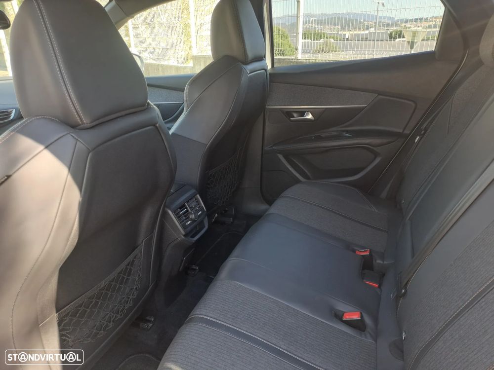 Peugeot 3008 1.6 BlueHDi GT Line - 11
