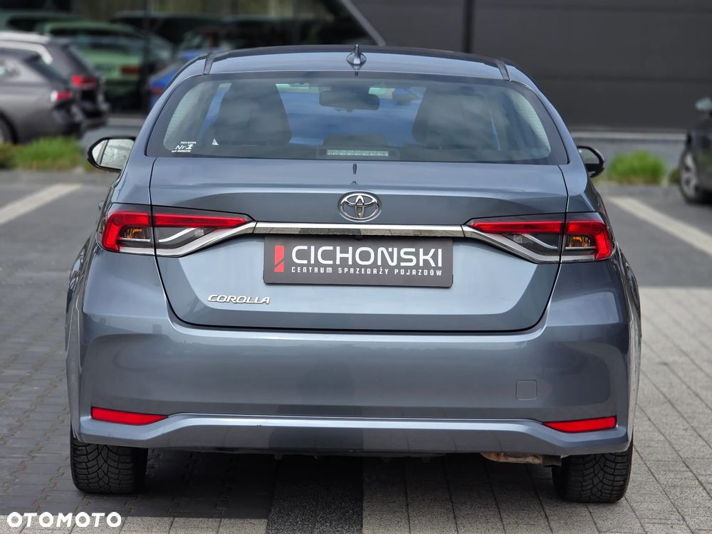 Toyota Corolla 1.5 Comfort - 11