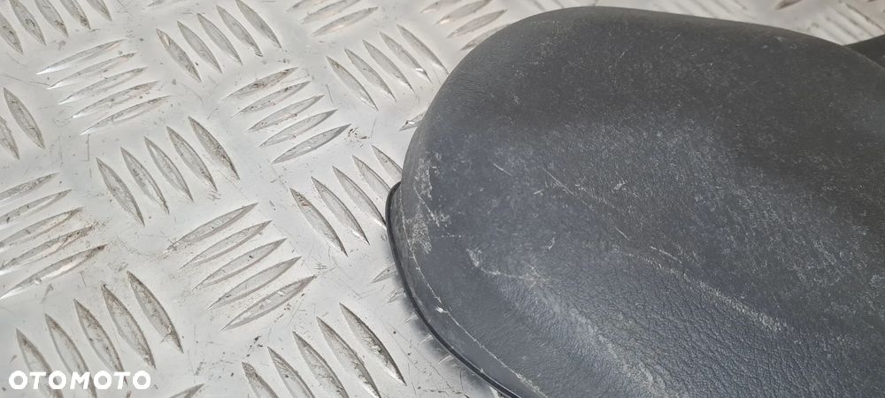 Suzuki Jimny Osłona Fotela Prawy Przód - 6