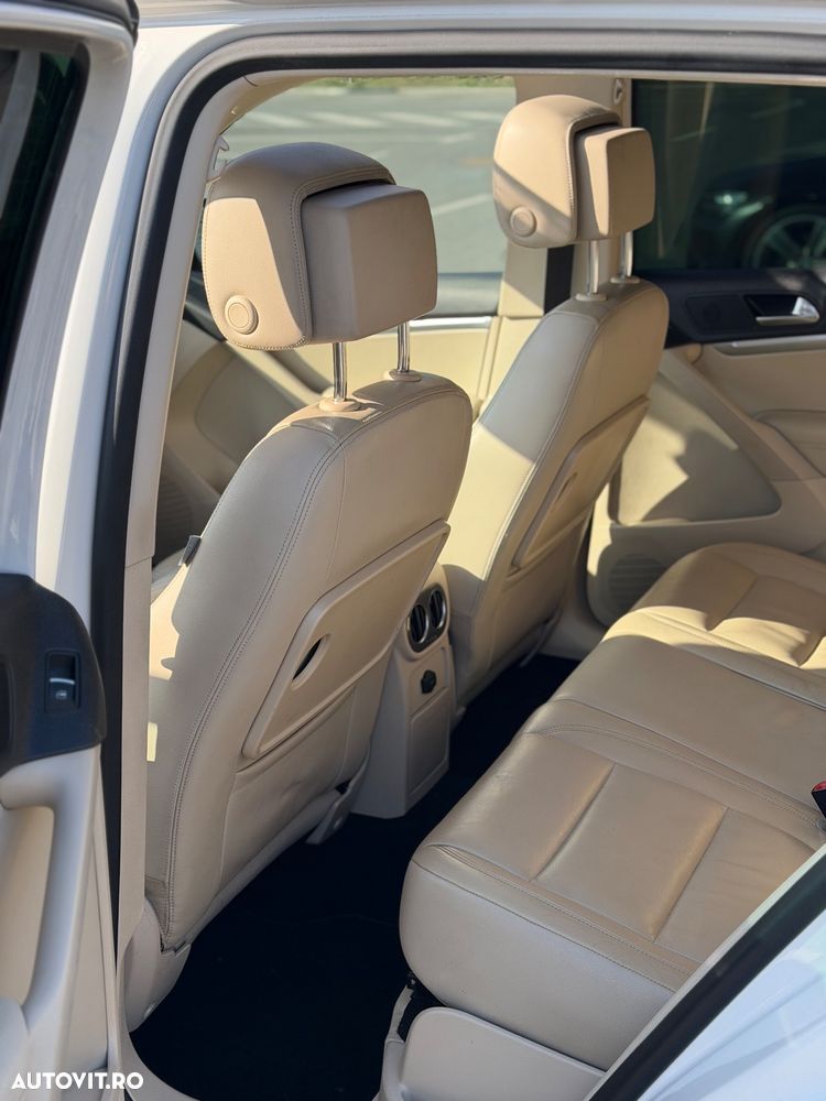 Volkswagen Tiguan 2.0 TDI DPF 4Motion DSG Exclusive - 9