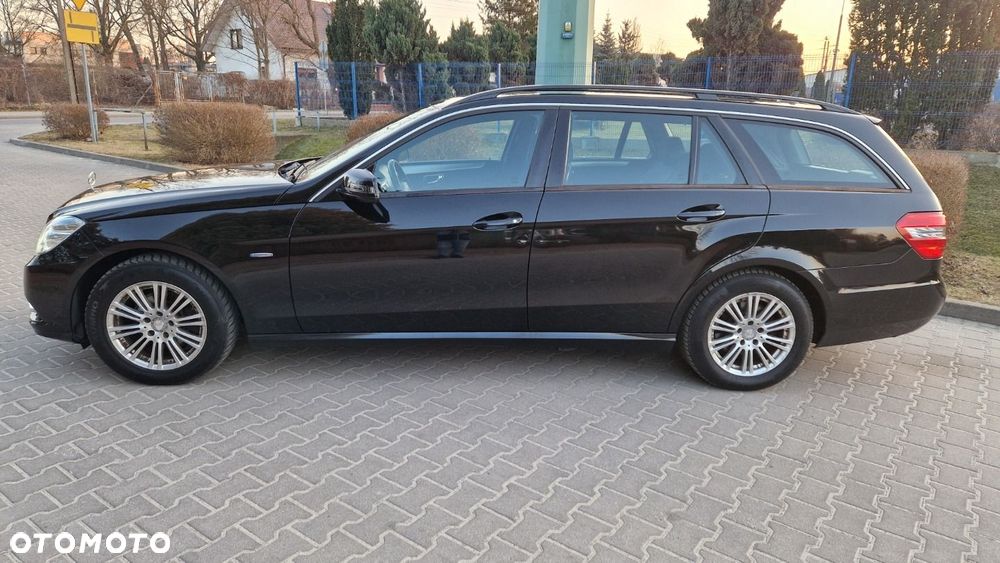 Mercedes-Benz Klasa E 200 CDI BlueEff - 9