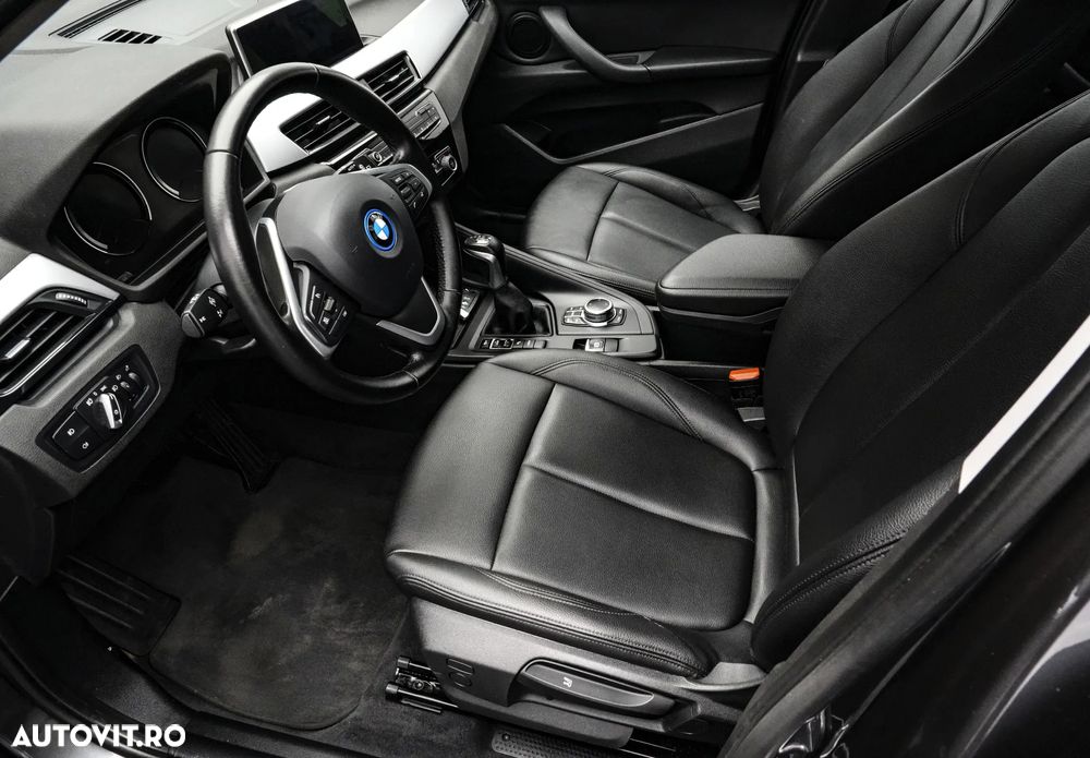 BMW X1 xDrive25e AT PHEV - 11