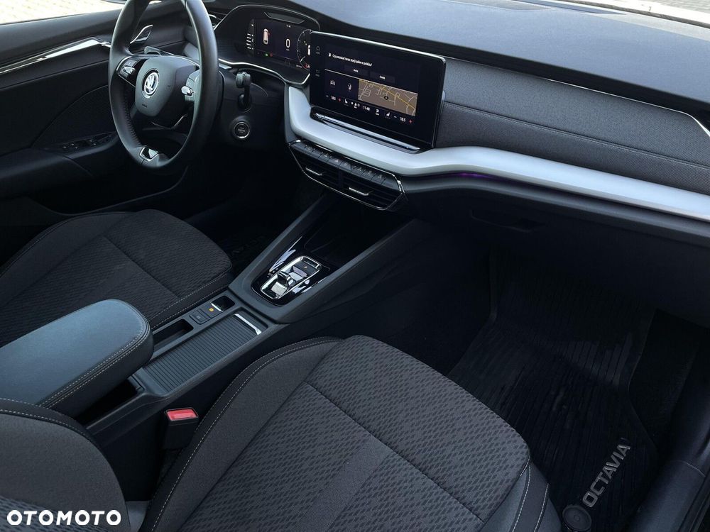 Skoda Octavia - 8