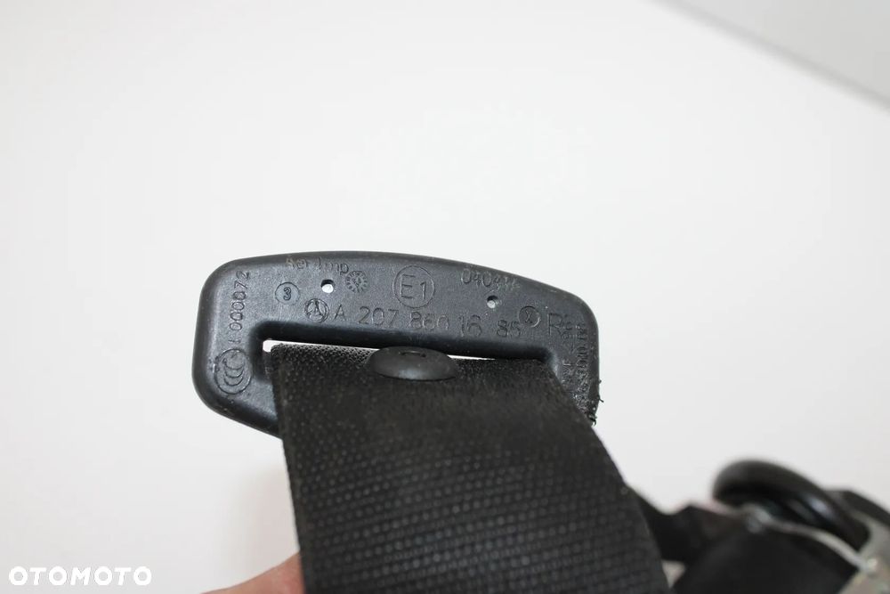 Pas bezpieczeństwa tył prawy OE Mercedes W207 C207 Lift Cabrio A2078601685 - 14