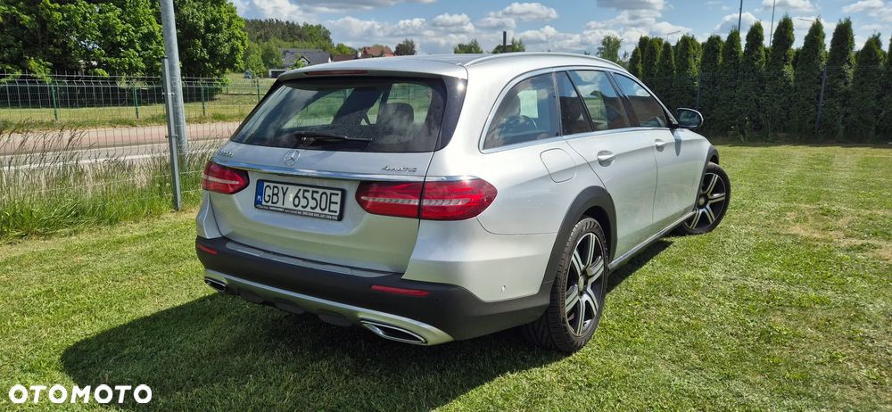 Mercedes-Benz Klasa E 220 d 4Matic 9G-TRONIC - 6