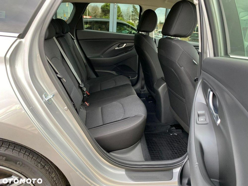 Hyundai i30 1.0 T-GDI Modern DCT - 8