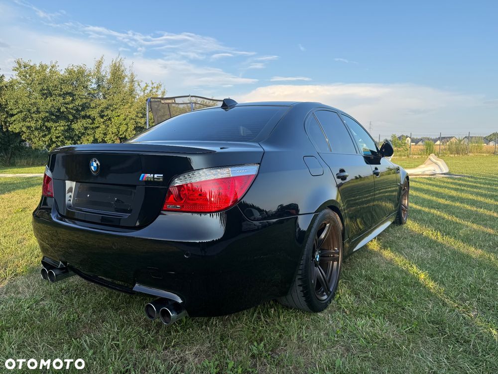 BMW M5 - 21