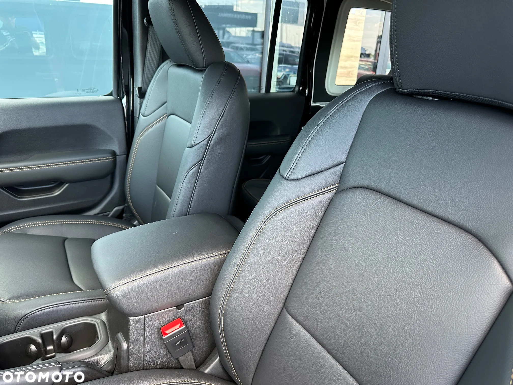 Jeep Wrangler Unlimited 2.0 Turbo PHEV 4xe Sahara - 8