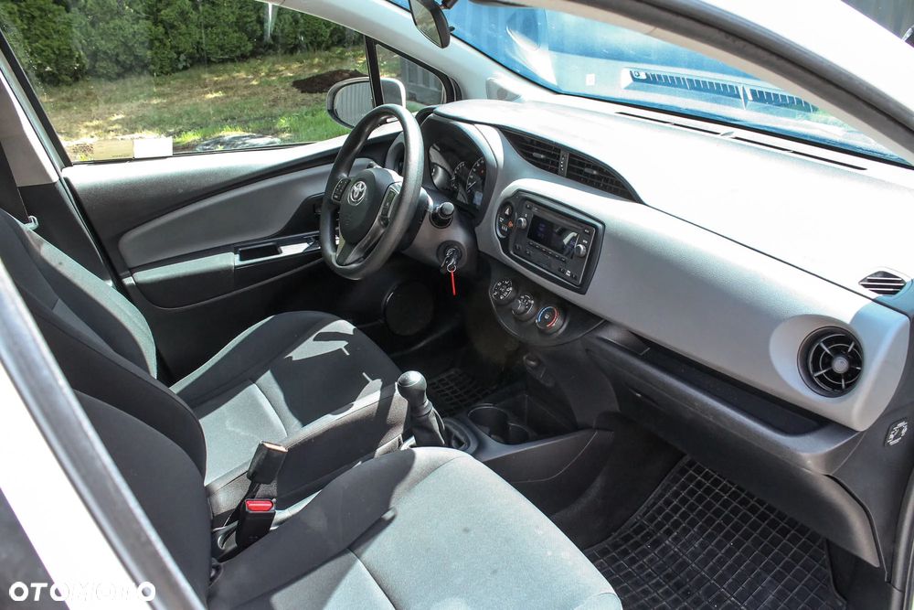 Toyota Yaris 1.0 Active - 5