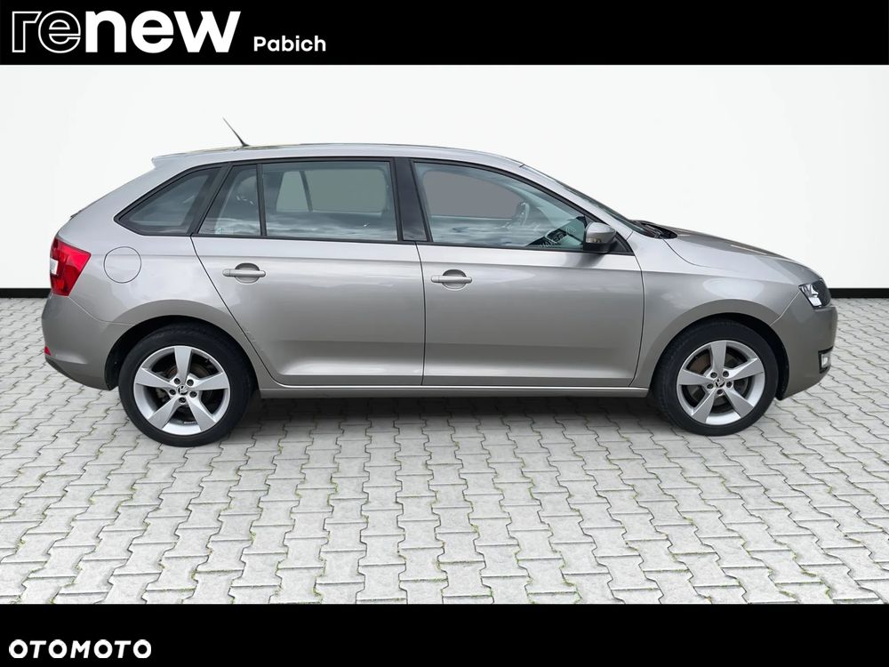Skoda RAPID - 4