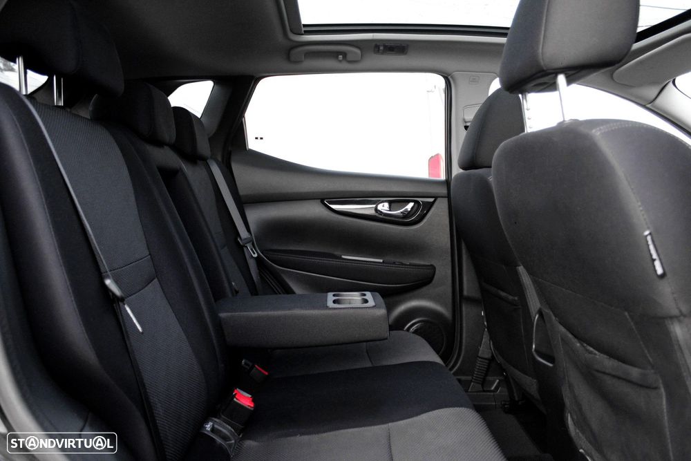 Nissan Qashqai 1.2 DIG-T N-Connecta - 21