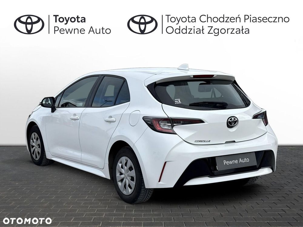 Toyota Corolla - 4