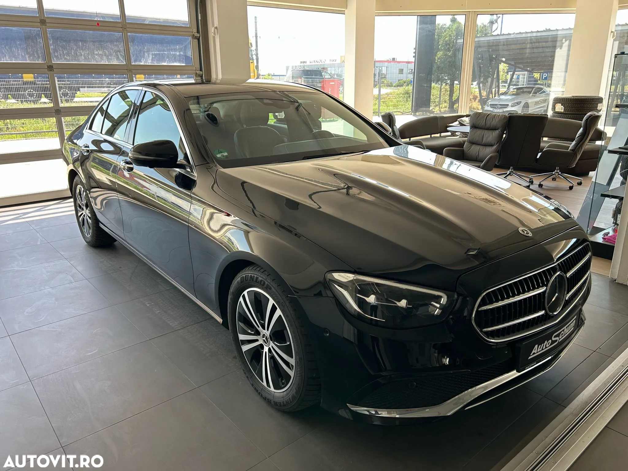 Mercedes-Benz E 220 d 9G-TRONIC Avantgarde - 4
