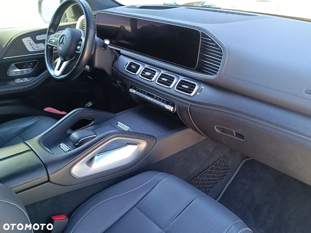 Mercedes-Benz GLE - 26