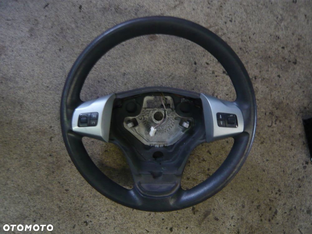 kierownica multifunkcja 13230415 opel corsa d - 1