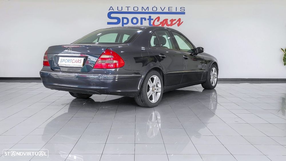 Mercedes-Benz E 220 CDi Avantgarde Aut. - 12