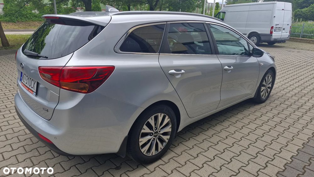 Kia Ceed 1.6 CRDi L - 6