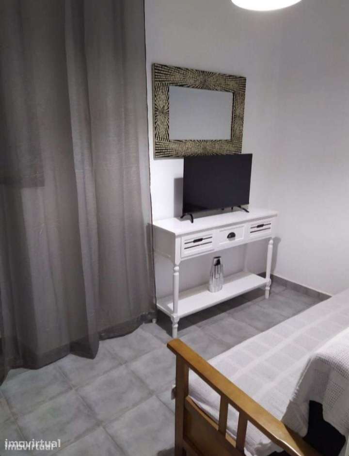 Moradia V1 Ao Ano  baixa Olhão - Grande imagem: 3/10